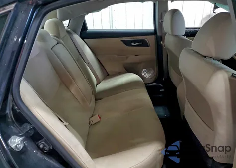 2015 Nissan Altima 2.5 z USA, uszkodzony, nr VIN 1N4AL3AP6FC157733